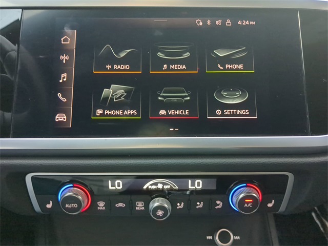 2022 Audi Q3 S line Premium Plus photo 19