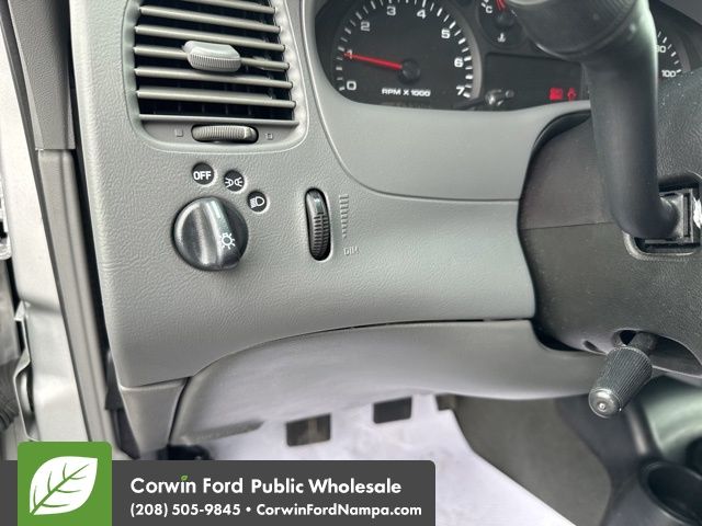 2006 Ford Ranger XLT photo 12