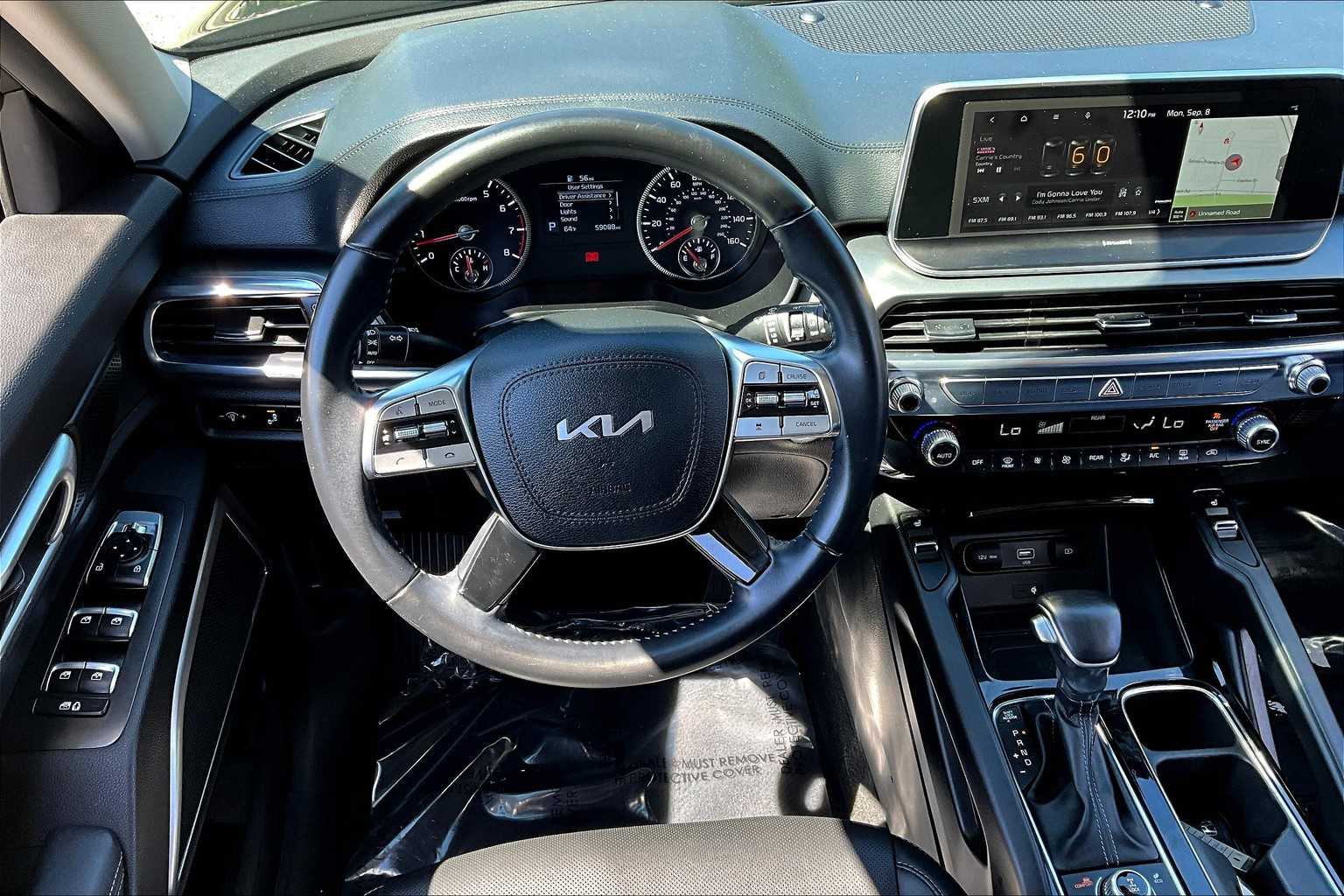 2022 Kia Telluride S photo 4
