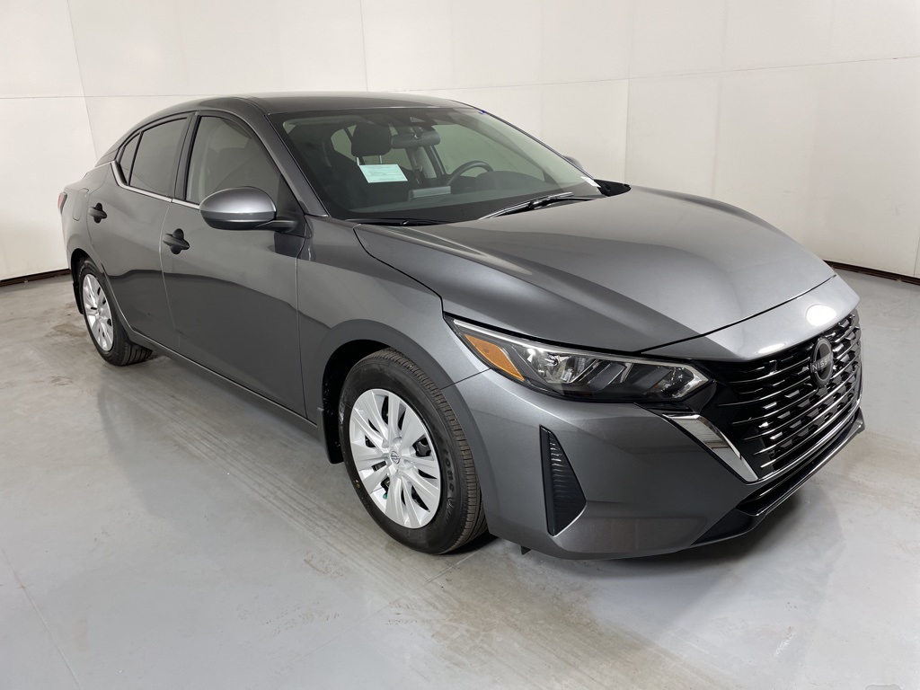 2025 Nissan Sentra S photo 2