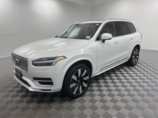2023 Volvo XC90 Recharge Ultimate photo 2