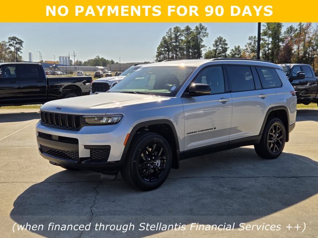 2025 Jeep Grand Cherokee L Altitude's photo