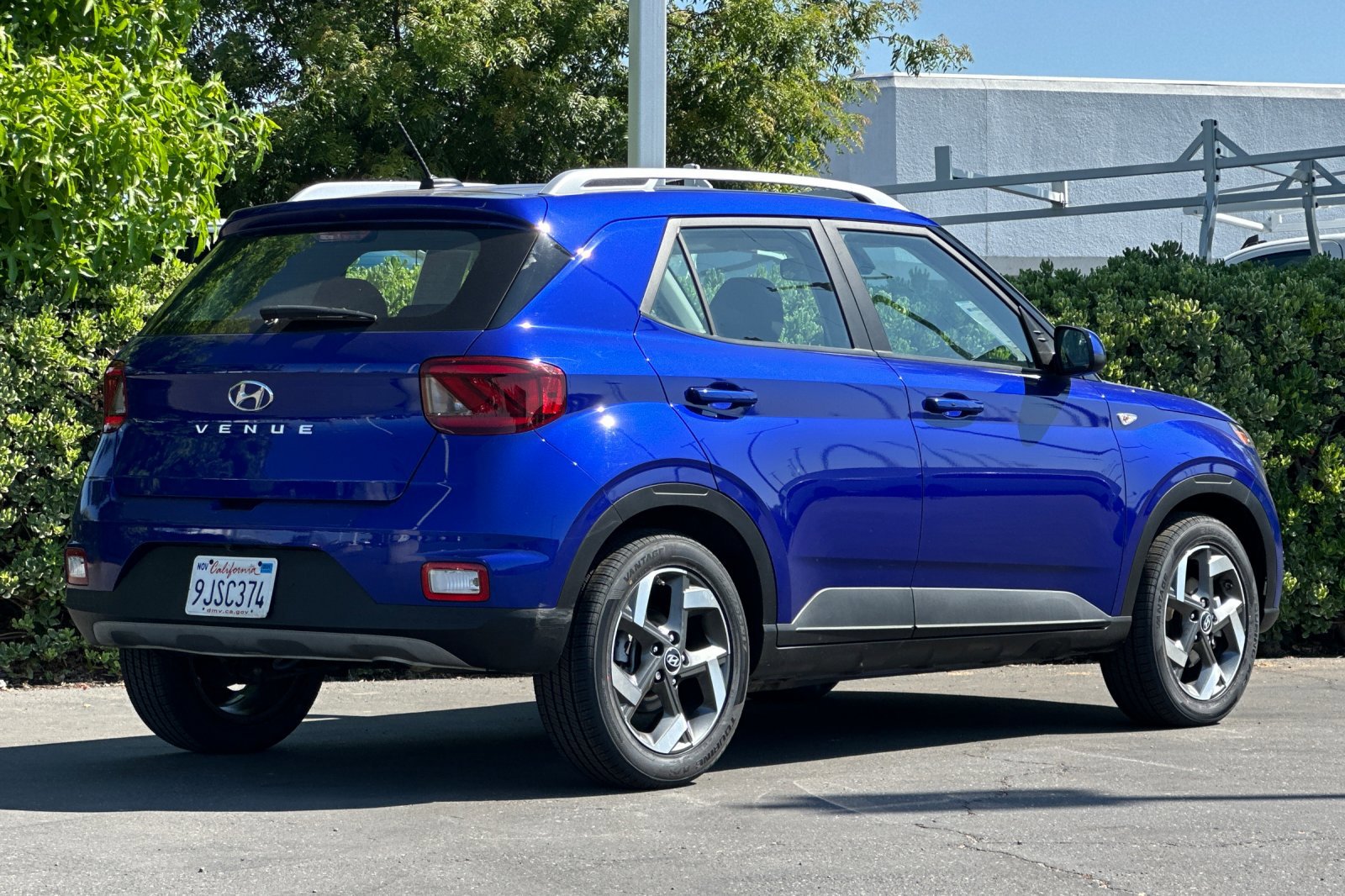 2024 Hyundai Venue SEL photo 4