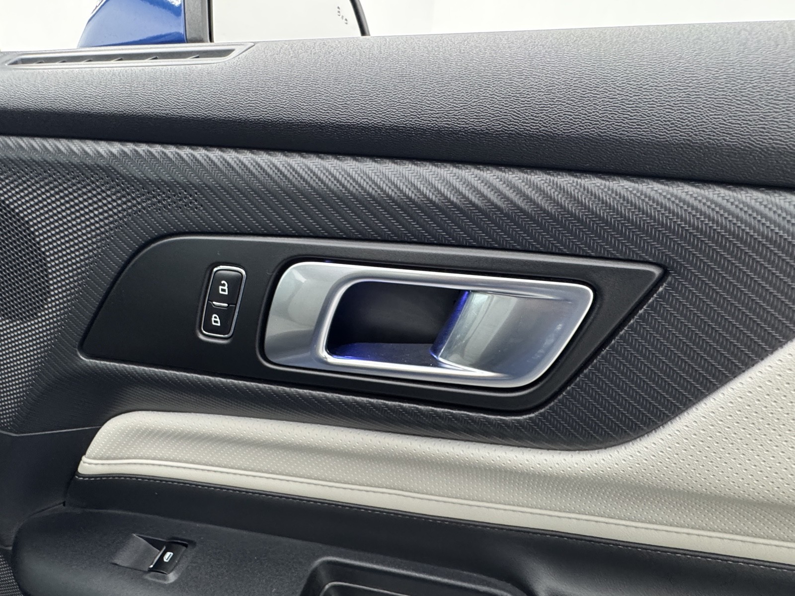 2024 Ford Mustang EcoBoost Premium photo 53