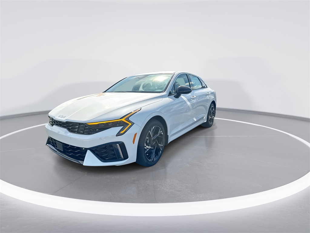 2026 Kia K5 GT-Line photo 4