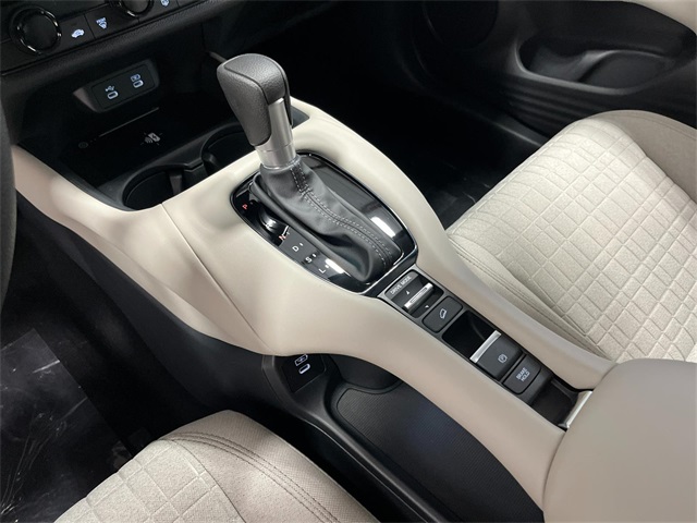 2026 Honda HR-V LX photo 18