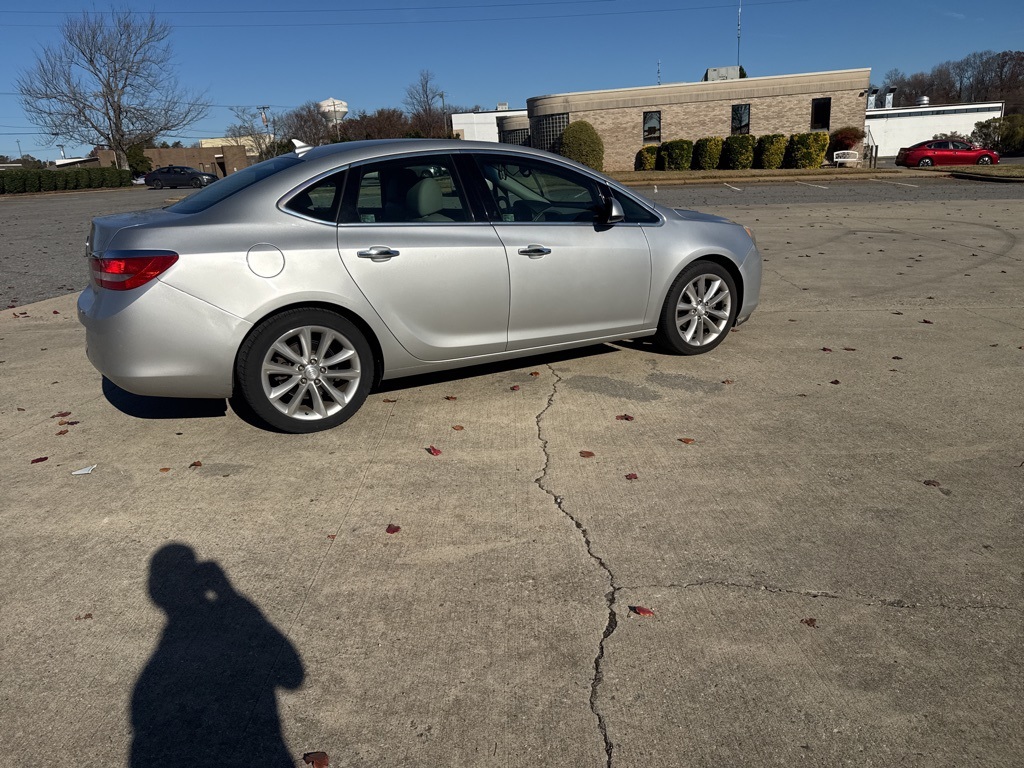 2012 Buick Verano Convenience photo 4