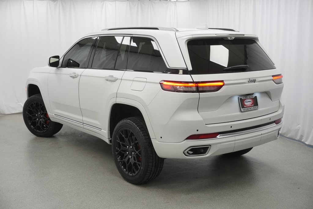 2022 Jeep Grand Cherokee Summit Reserve photo 12