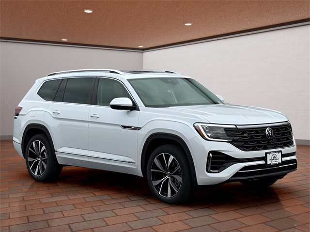 2026 Volkswagen Atlas SEL Premium R-Line's photo