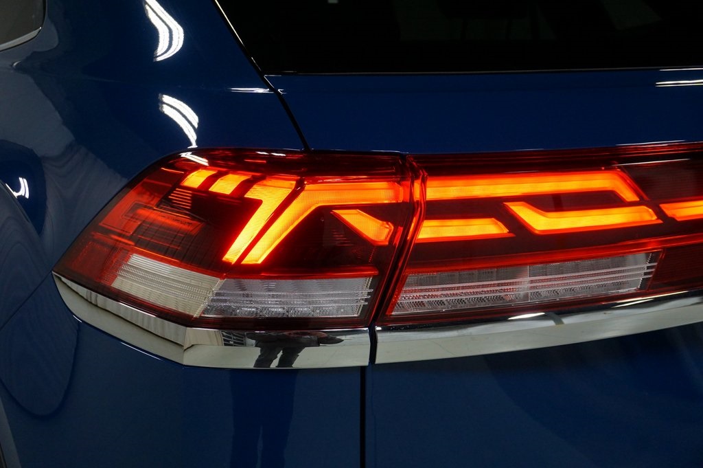 2025 Volkswagen Atlas Cross Sport SE Technology photo 33
