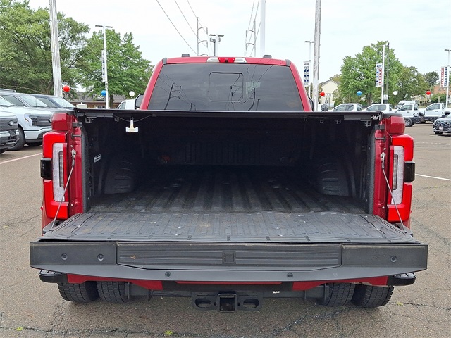 2024 Ford F-450 Limited photo 27