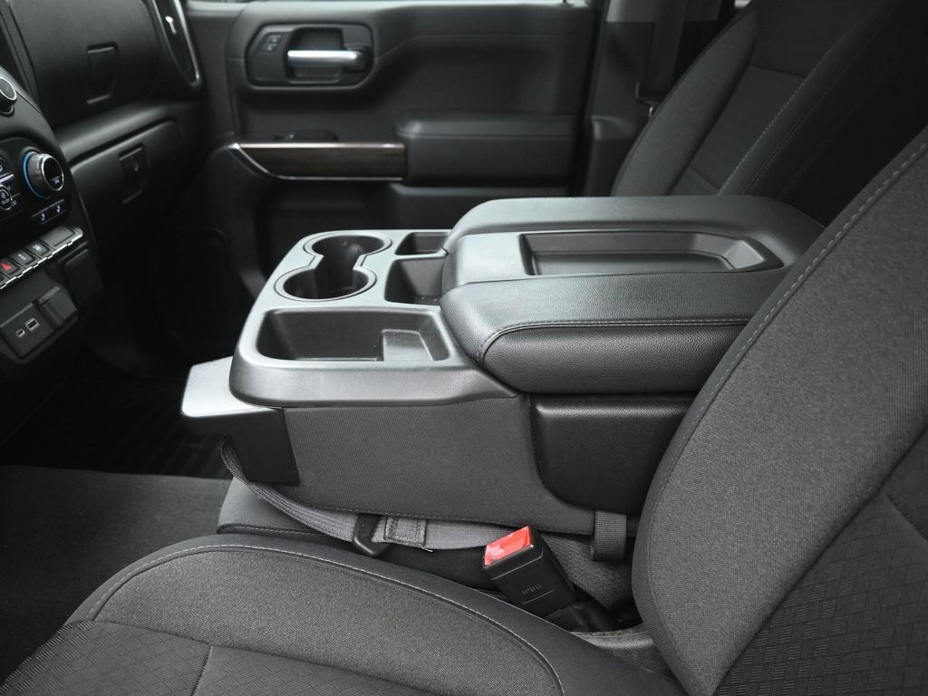 2020 Chevrolet Silverado 1500 LT photo 19