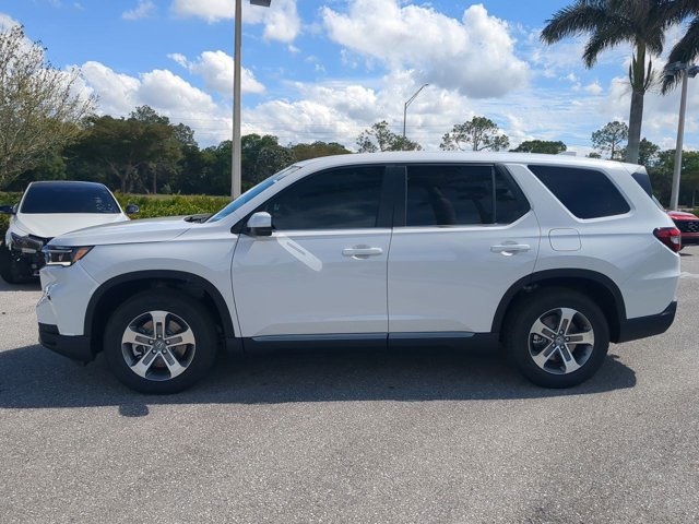 2025 Honda Pilot EX-L photo 5