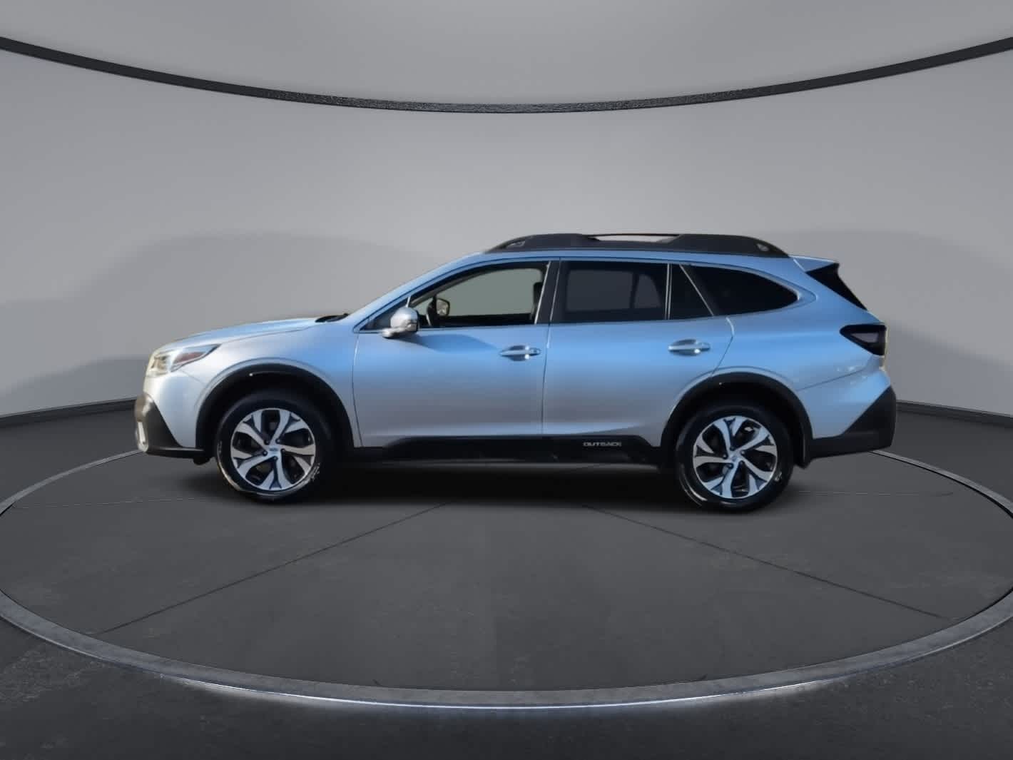 2021 Subaru Outback Limited photo 2