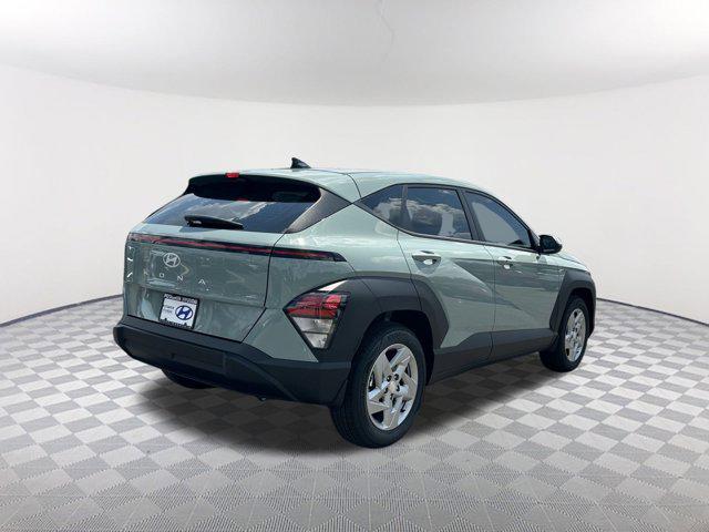 2026 Hyundai Kona SE photo 4