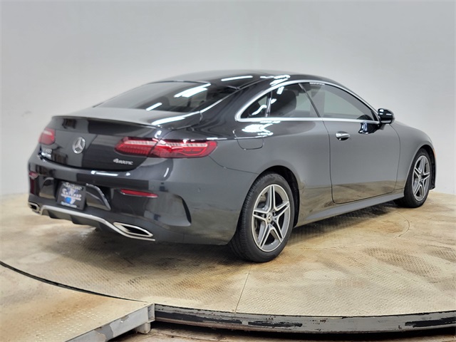 2022 Mercedes Benz E 450 4MATIC Coupe photo 3