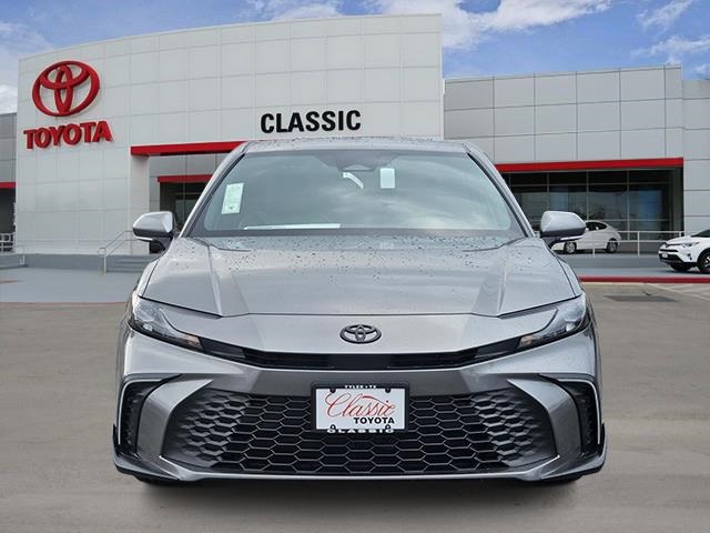 2026 Toyota Camry SE photo 2