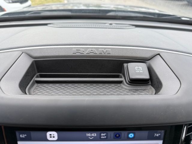 2022 Ram 3500 Tradesman photo 14