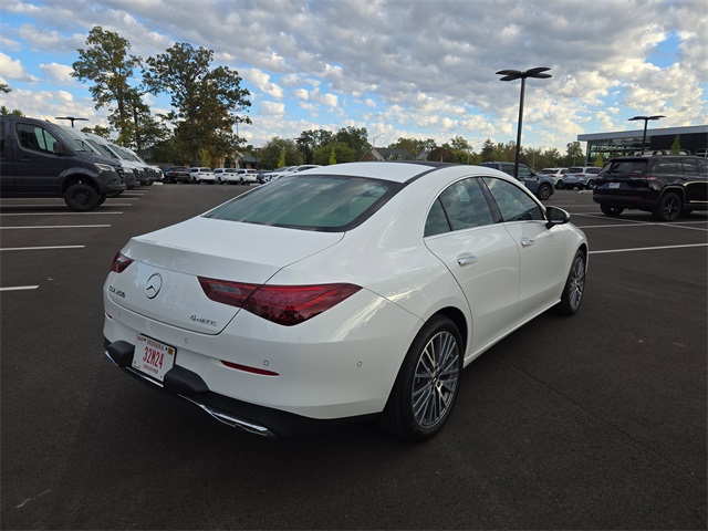 2025 Mercedes Benz CLA 250 4MATIC photo 3