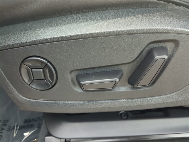2022 Audi Q3 S line Premium Plus photo 18