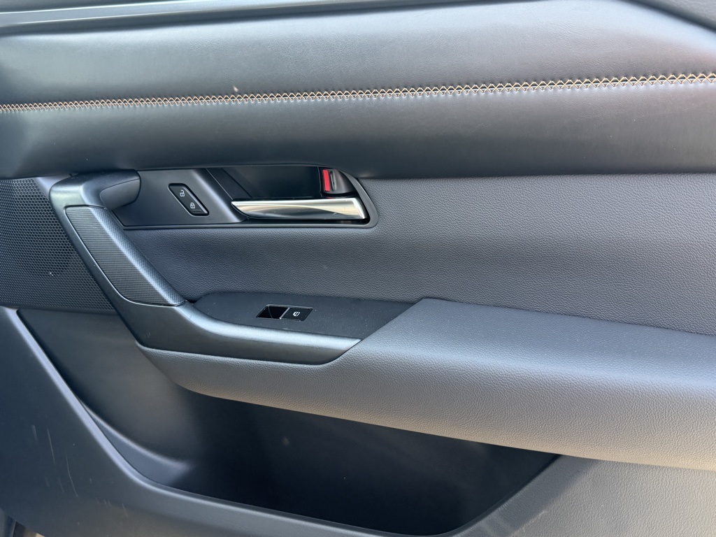 2025 Mazda CX-50 Premium Plus photo 24