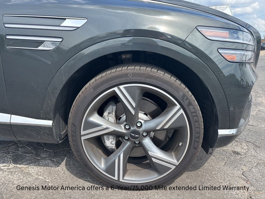 2025 Genesis GV80 2.5T Prestige photo 2