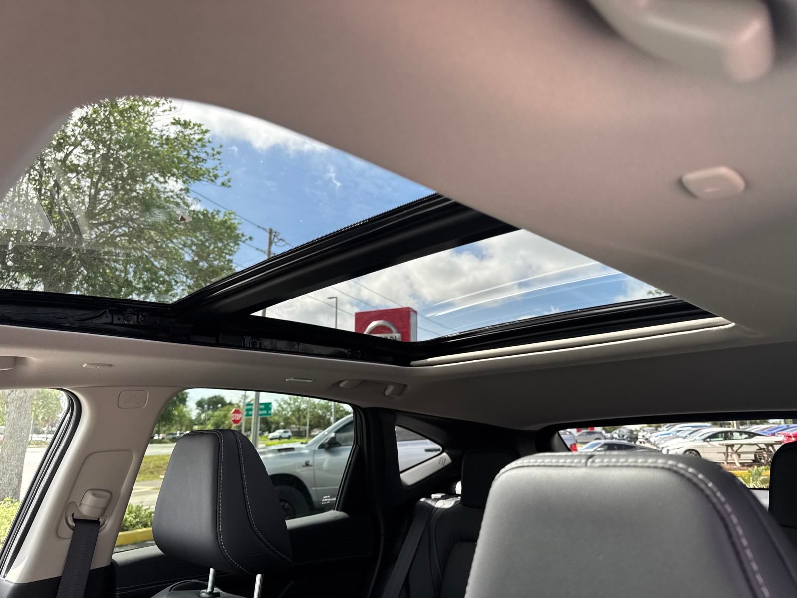 2025 Nissan Murano SL photo 25
