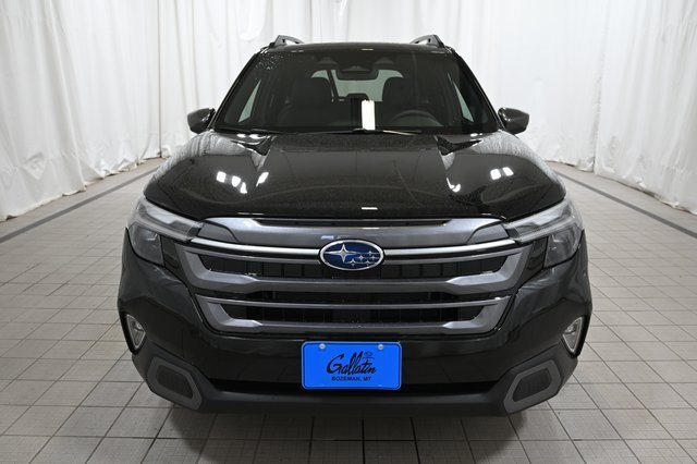 2025 Subaru Forester Limited photo 14