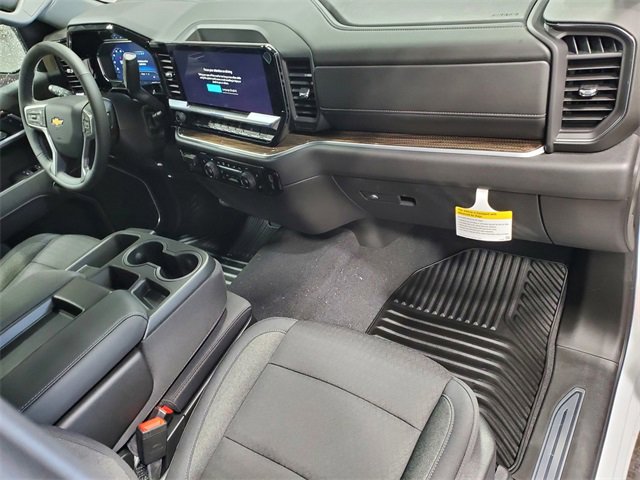 2025 Chevrolet Silverado 1500 LT photo 15