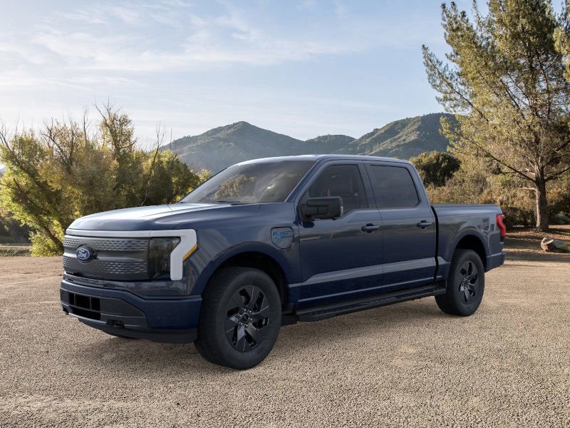 2025 Ford F-150 Lightning Flash's photo