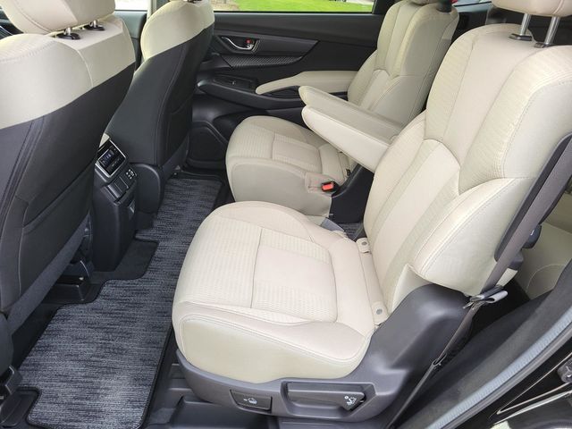 2024 Subaru Ascent Premium photo 7