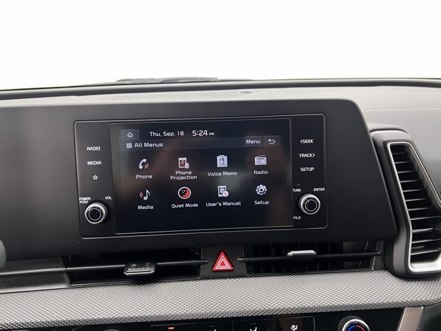 2024 Kia Sportage LX photo 12