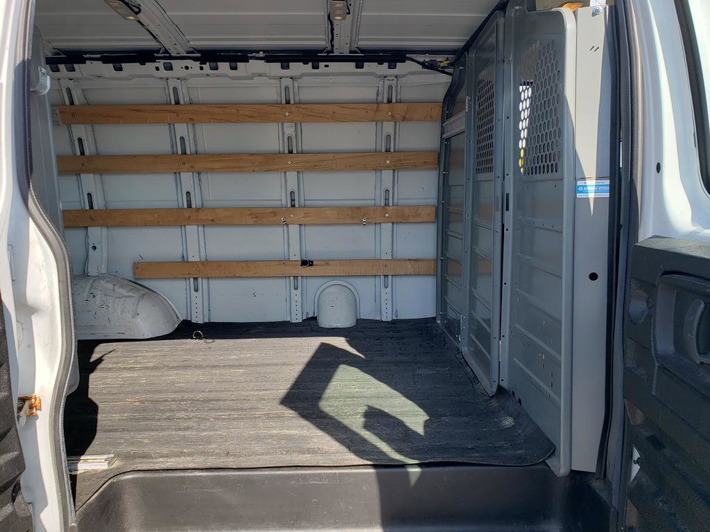 2017 Gmc Savana 2500 Cargo photo 12