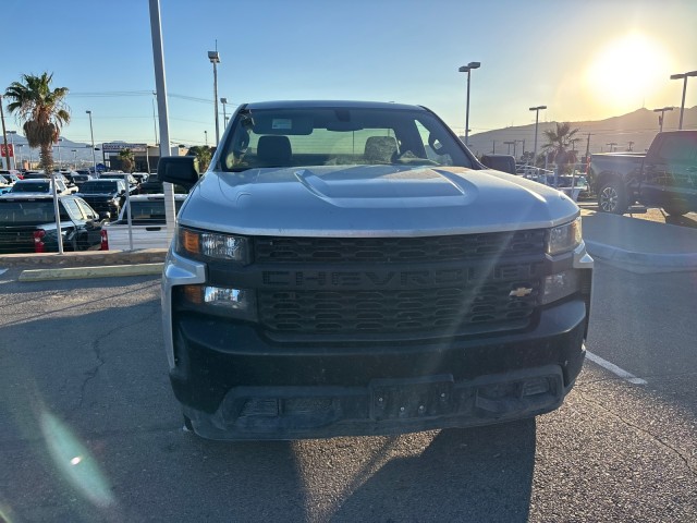 Used 2019 Silver Ice Metallic Chevrolet Work Truck image 5