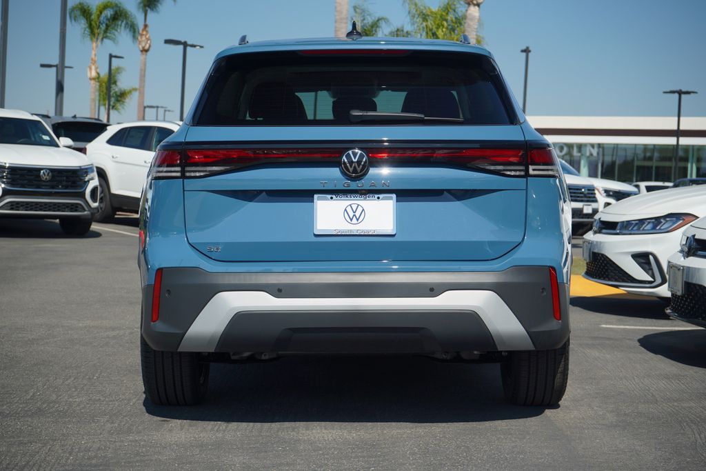 2026 Volkswagen Tiguan SE photo 4