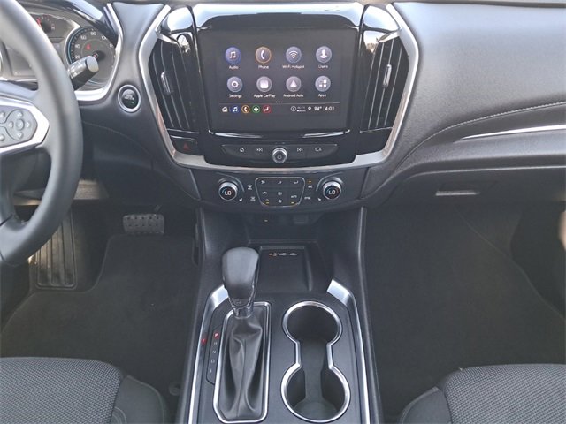 2023 Chevrolet Traverse Cloth photo 16