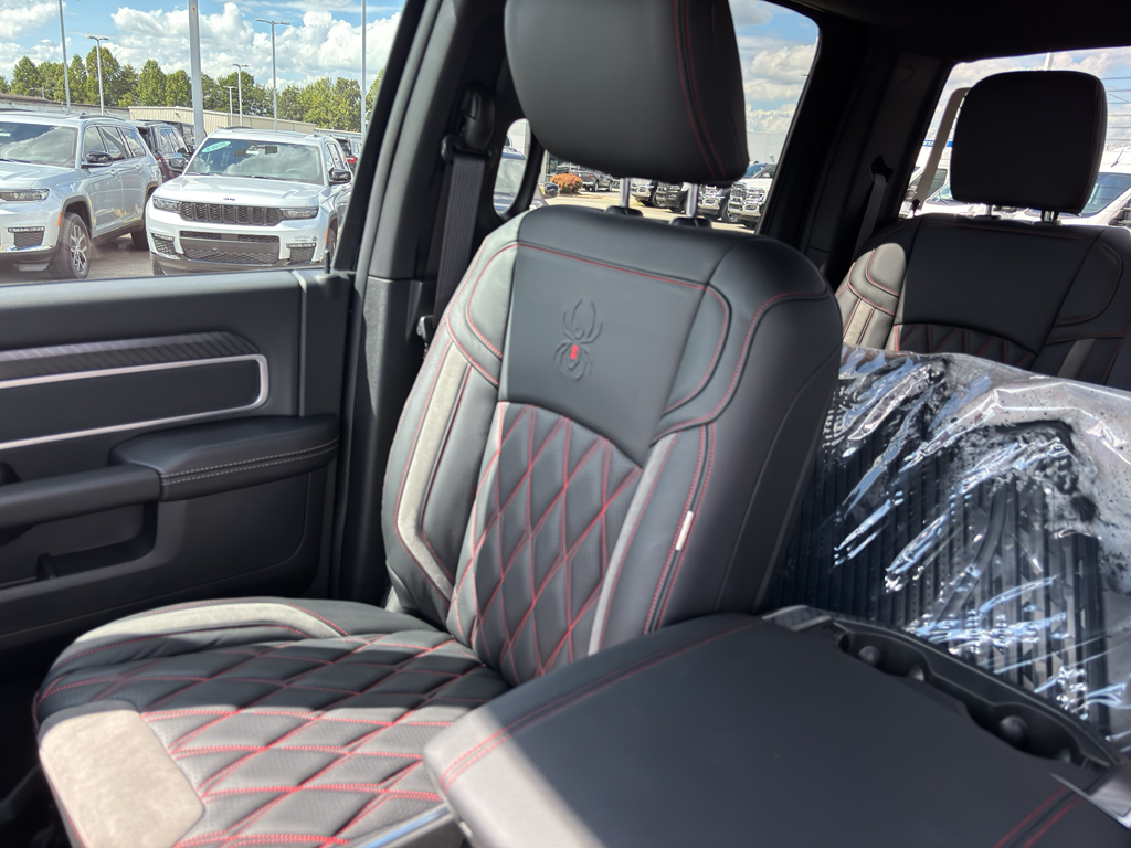 2025 Ram 2500 Big Horn photo 28