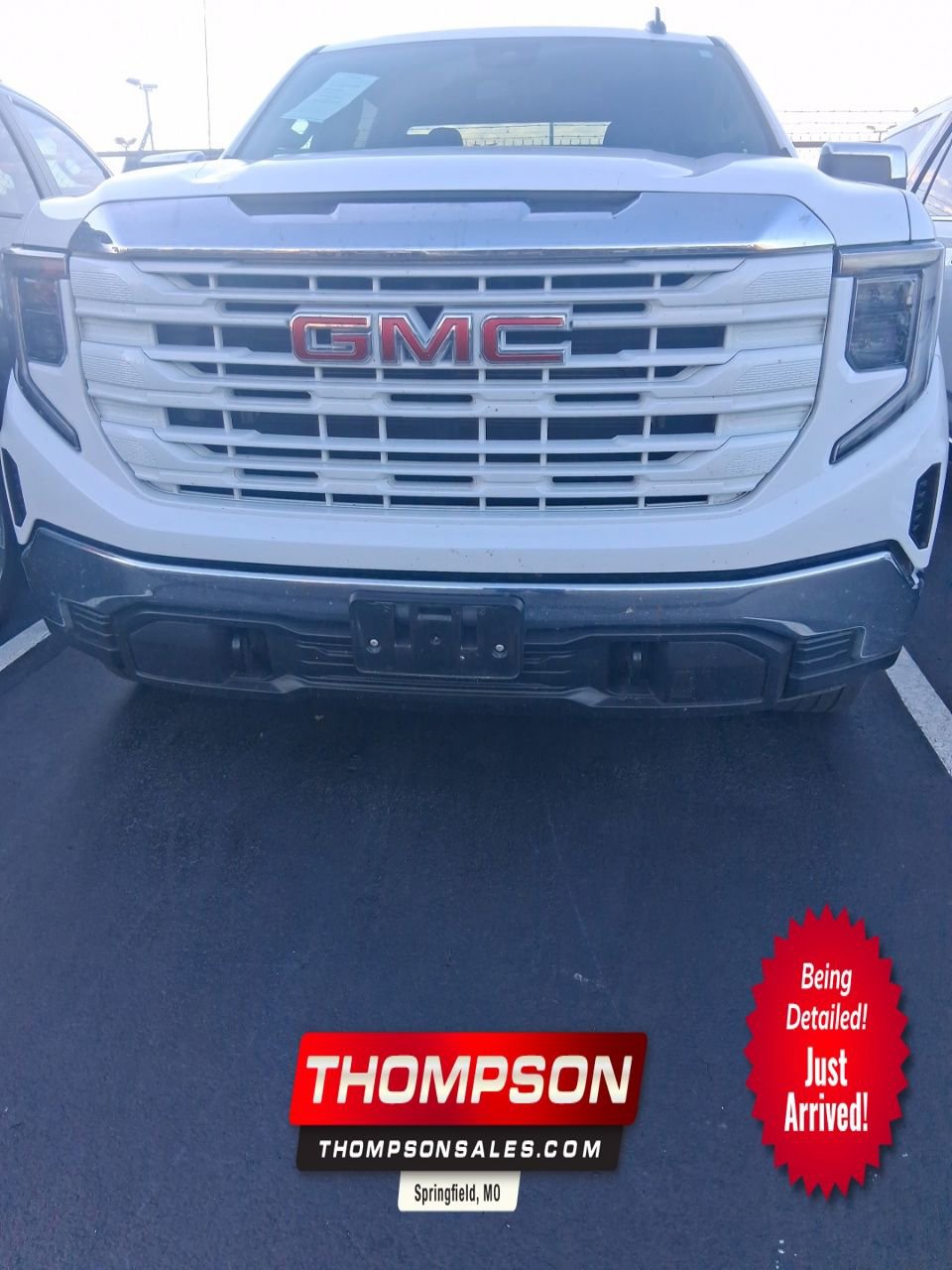 2024 GMC Sierra 1500 Pro's photo