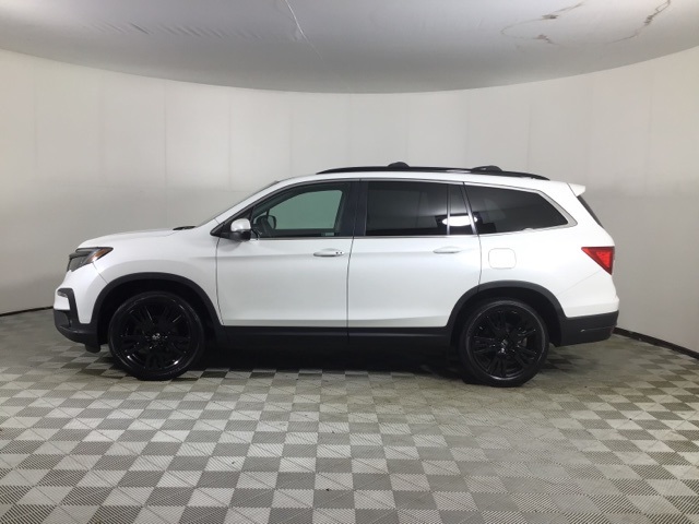 2022 Honda Pilot SE photo 3