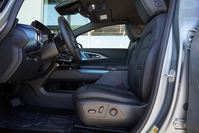 2026 Chevrolet Equinox EV 1LT photo 19