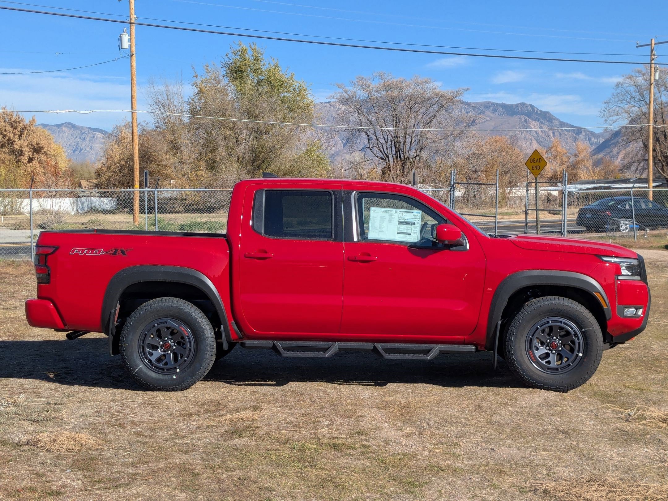 2026 Nissan Frontier Crew Cab PRO-4X photo 2