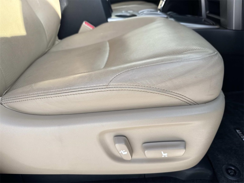 2019 Toyota 4Runner Limited photo 11