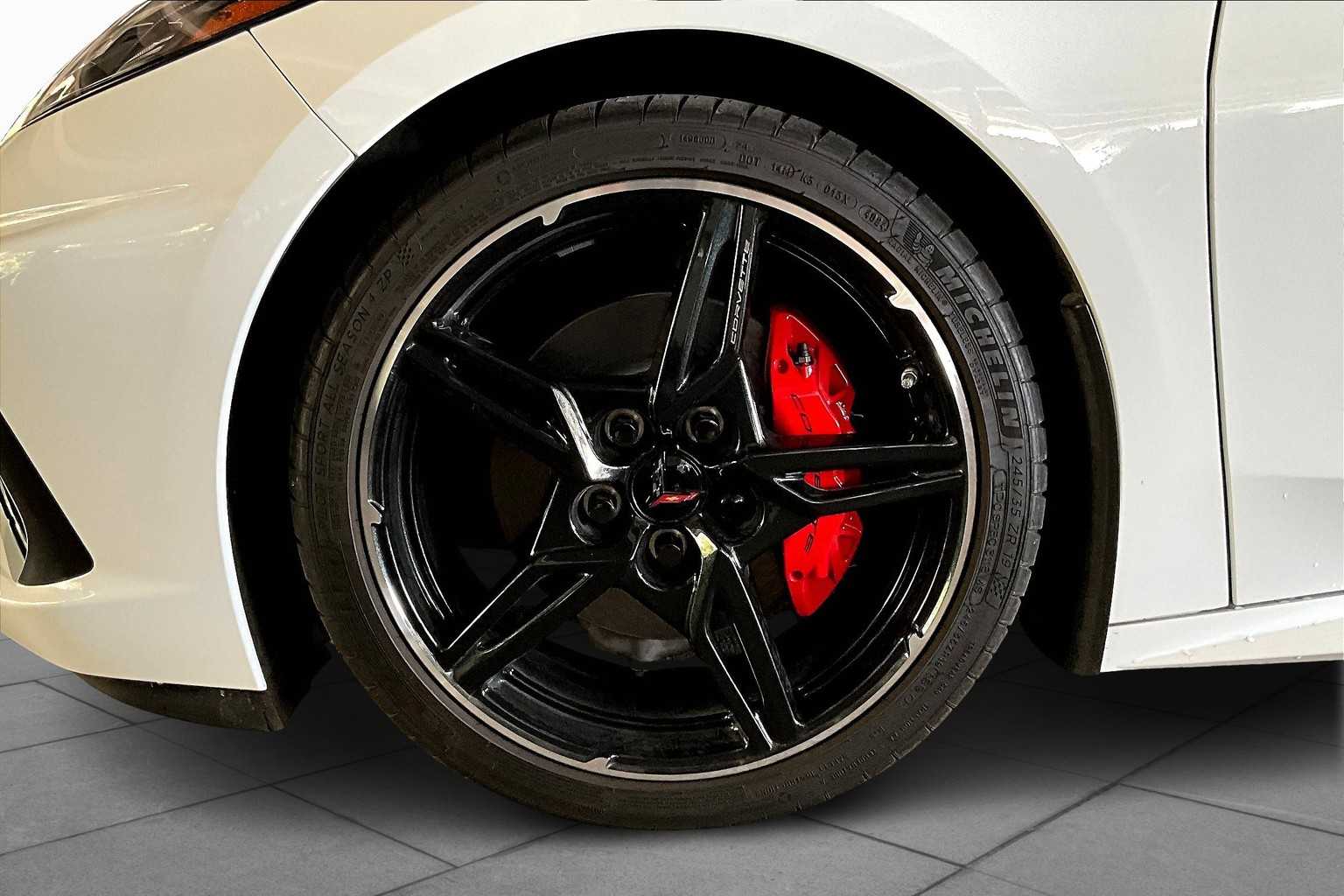 2025 Chevrolet Corvette 1LT photo 9