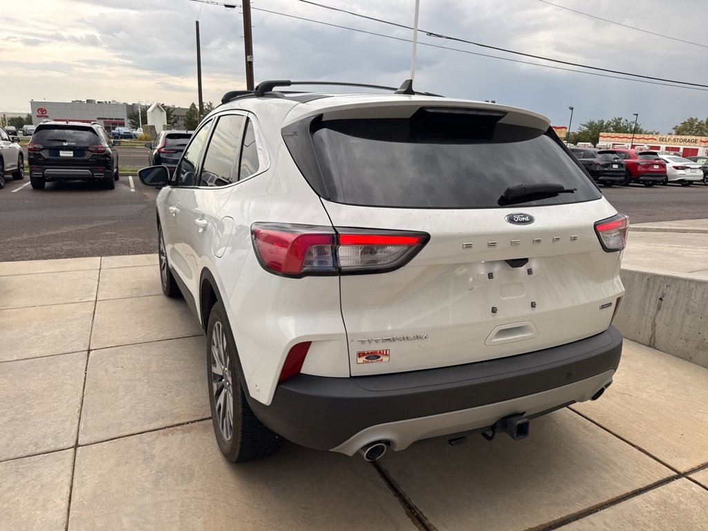 2021 Ford Escape Titanium Hybrid photo 19