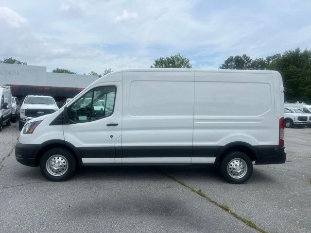 2024 Ford Transit photo 3