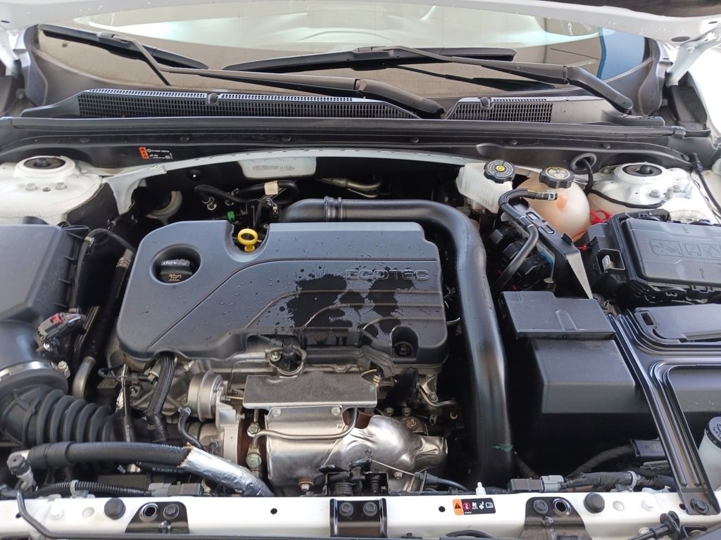 2024 Chevrolet Malibu 1LT photo 33
