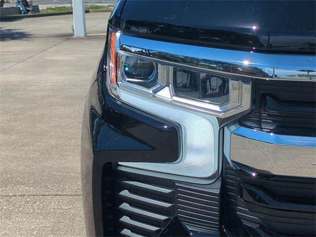 2025 Chevrolet Silverado 1500 LT photo 9