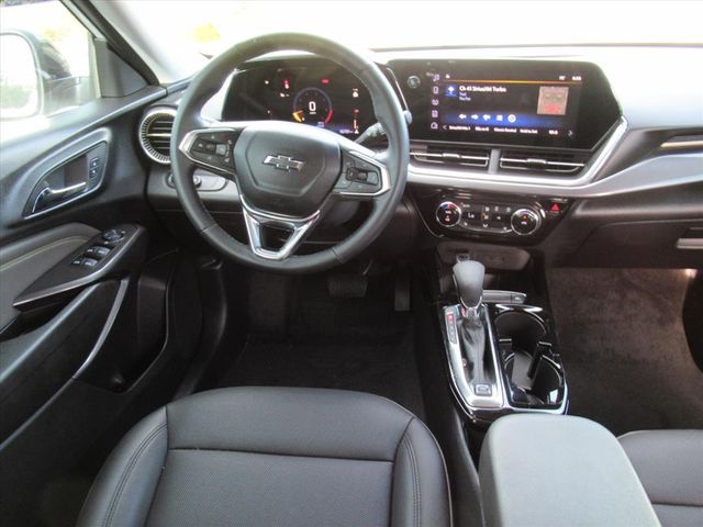 2025 Chevrolet Trax ACTIV photo 11