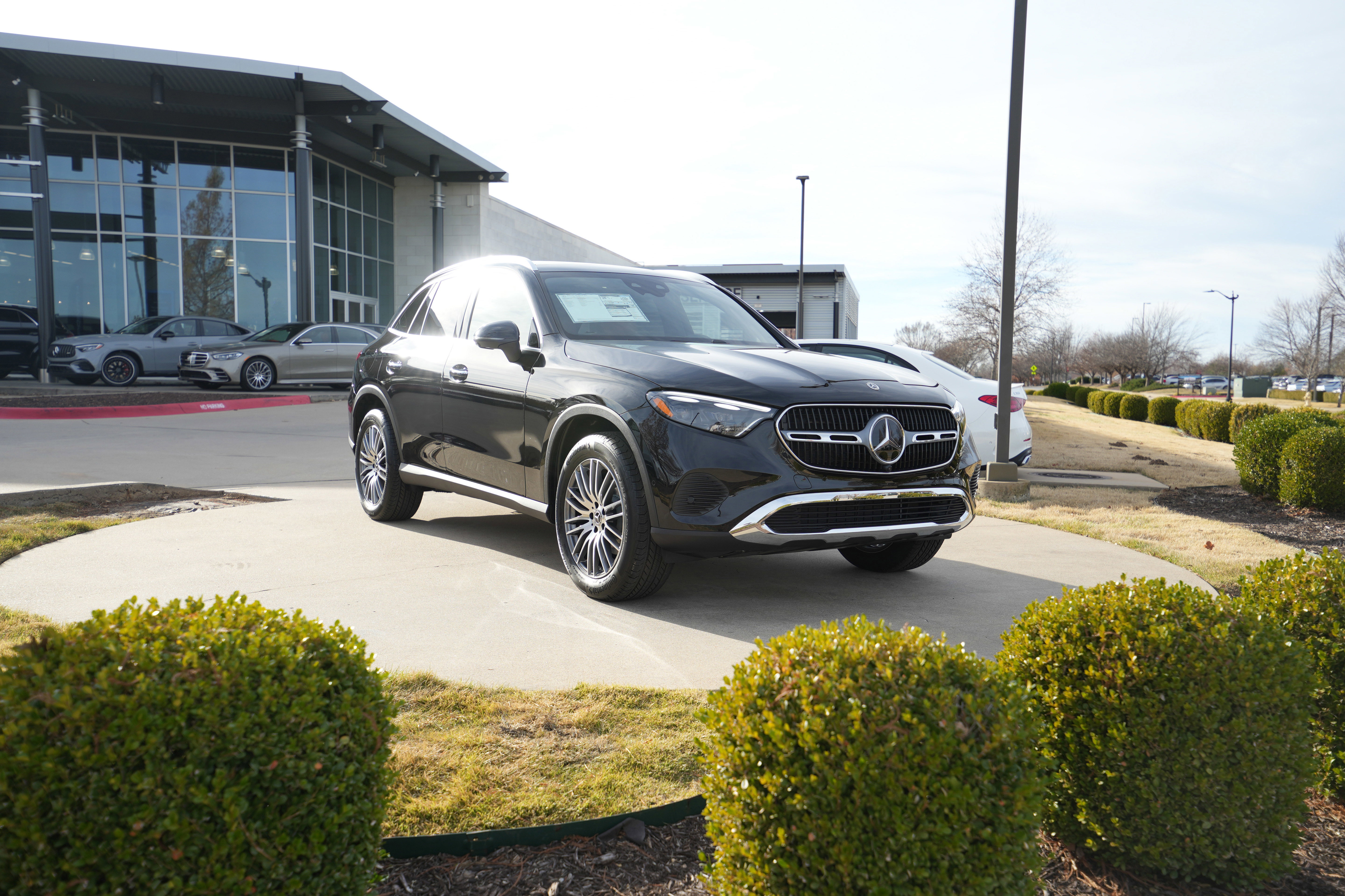 2026 Mercedes-Benz GLC Base's photo