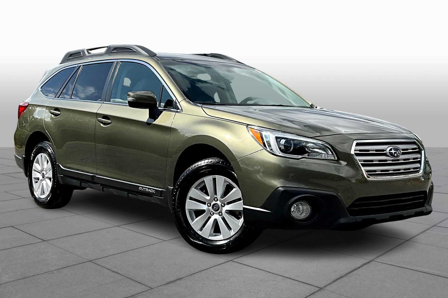 2015 Subaru Outback 2.5i Premium photo 2
